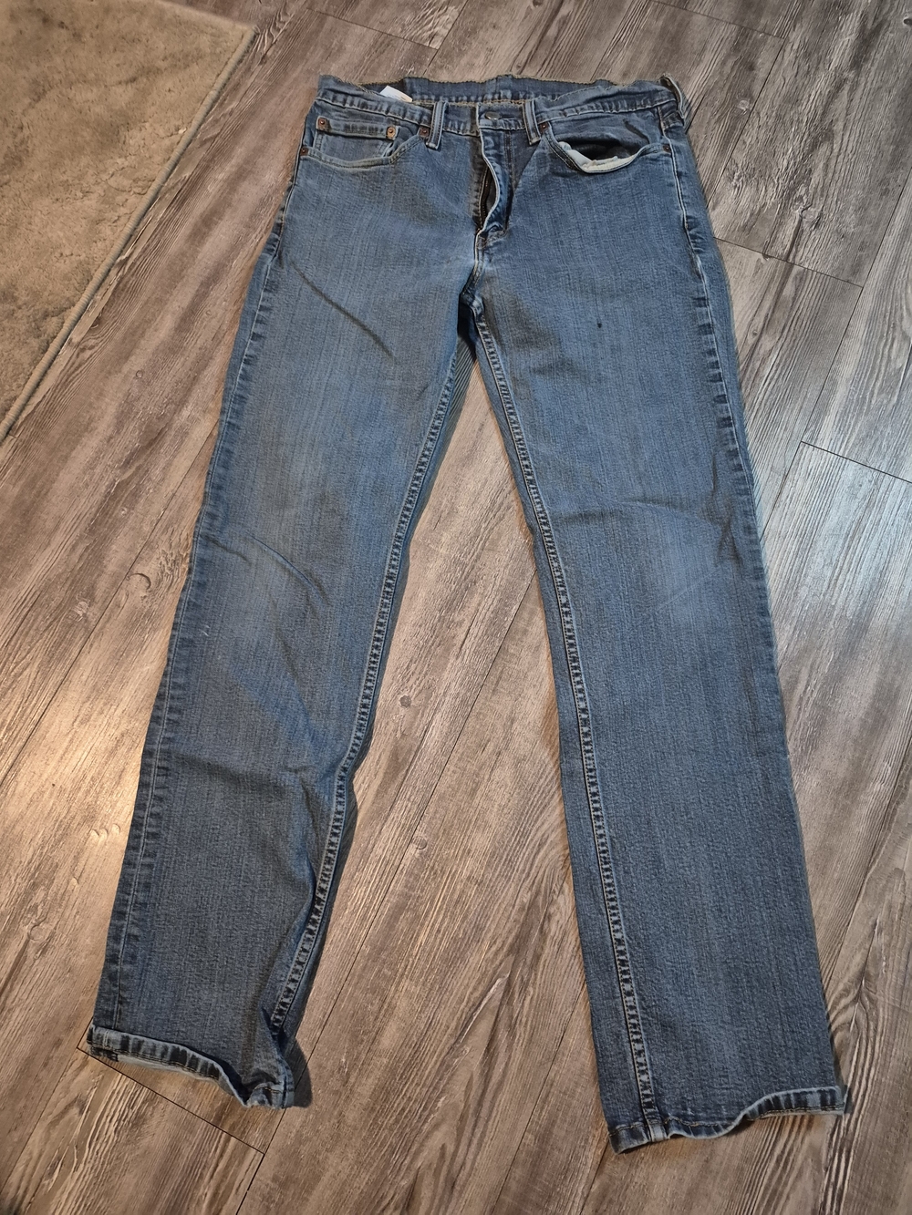 Levi's Men’s Straight Jeans in Medium Blue